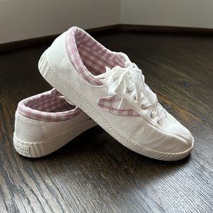 Women’s Pink Gingham NYLite Tretorn Sneakers